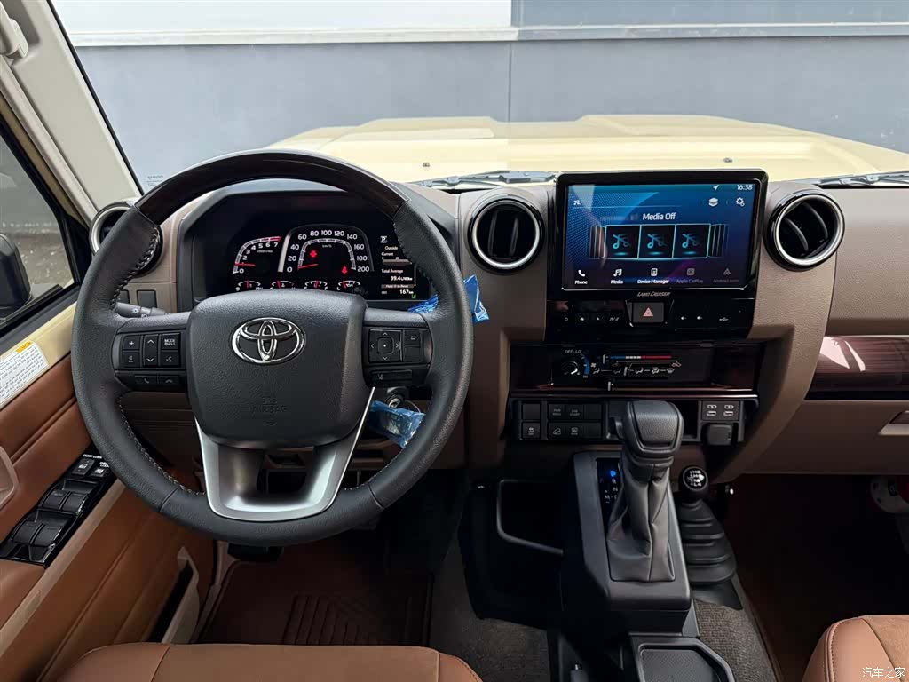 Toyota Land Cruiser, 2026 29