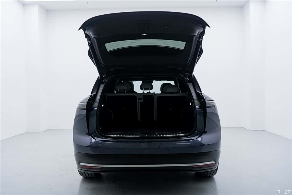 NIO ES6, 2024 9
