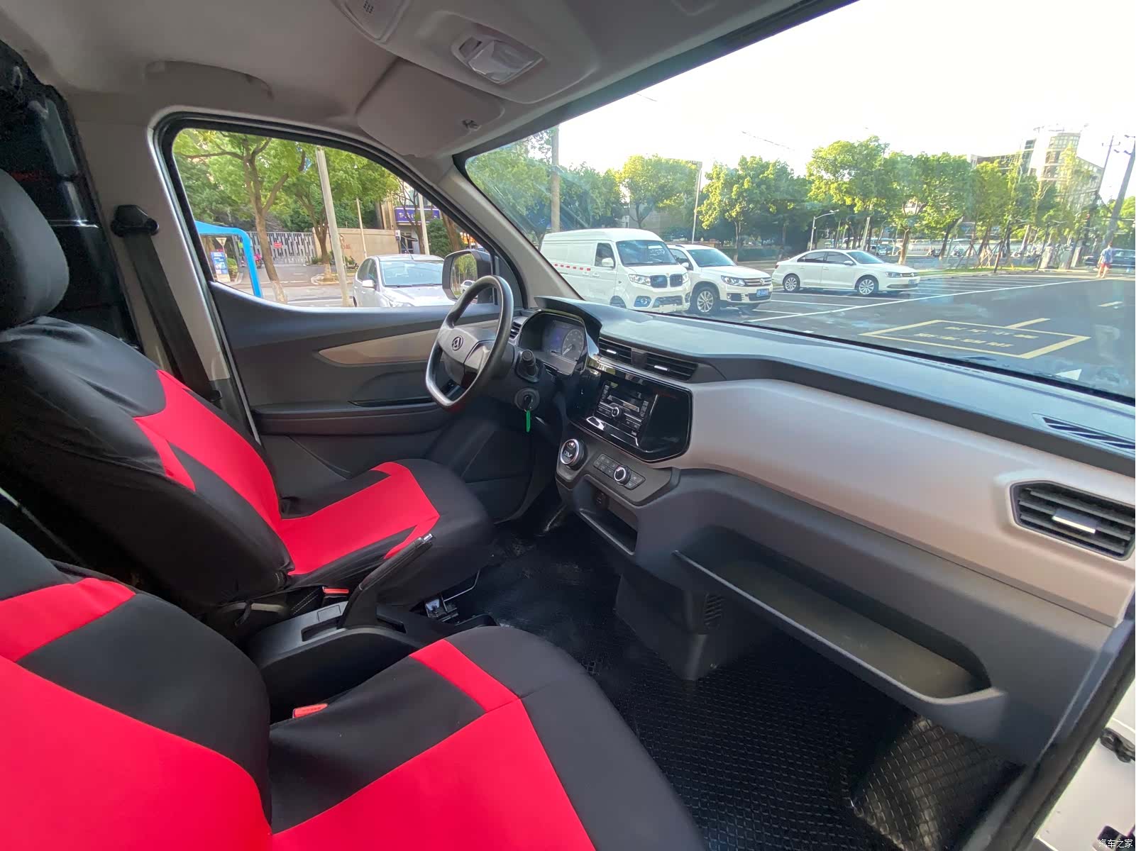 DaTong EV30, 2024 6