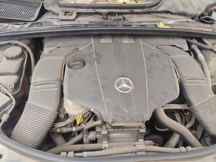 Mercedes-Benz R-class