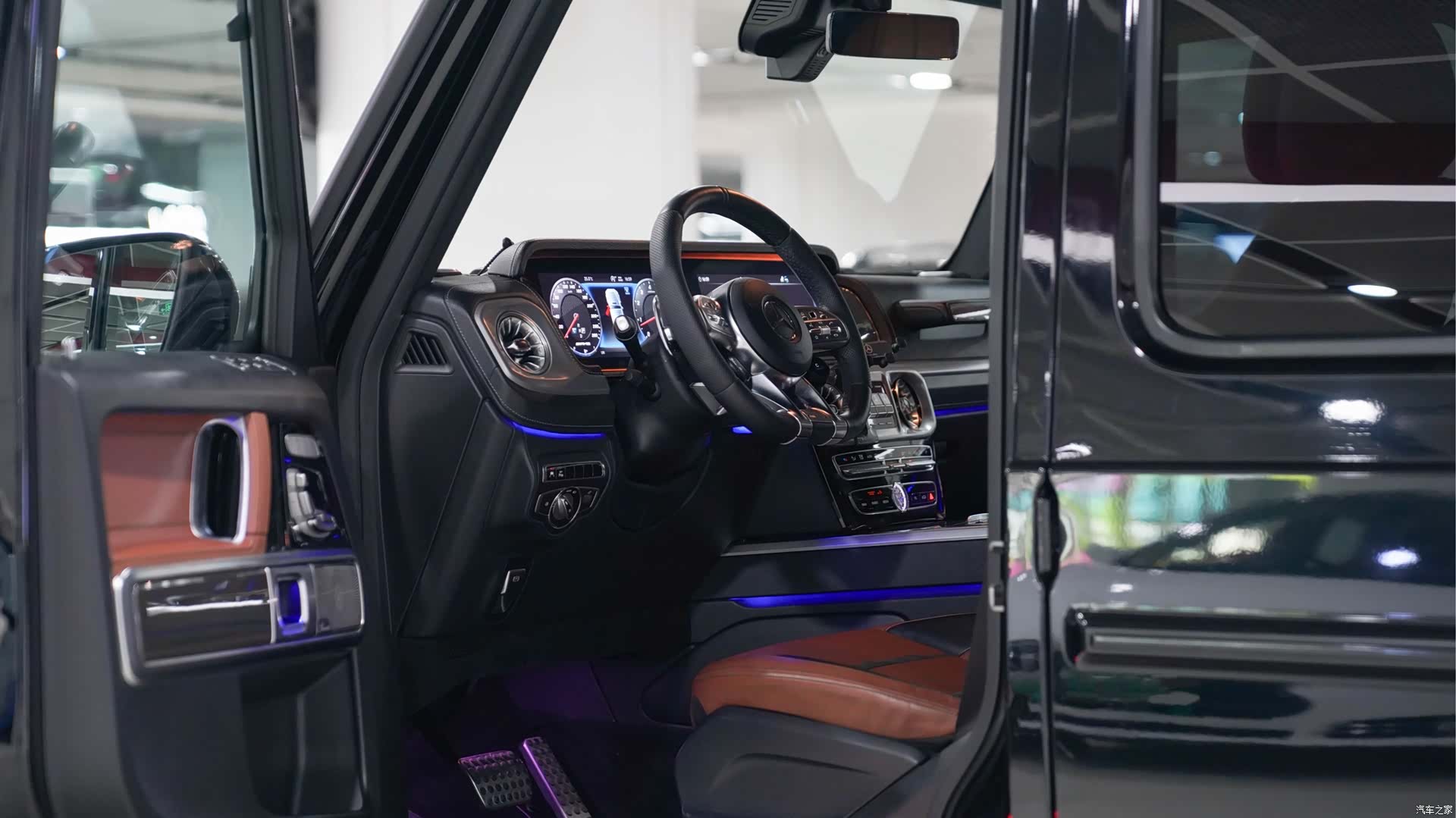 Mercedes-Benz G-Class, 2019 9