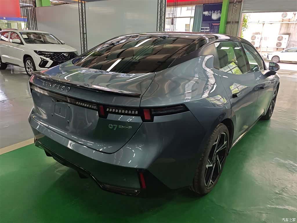Lynk & Co 02, 2026 все фото