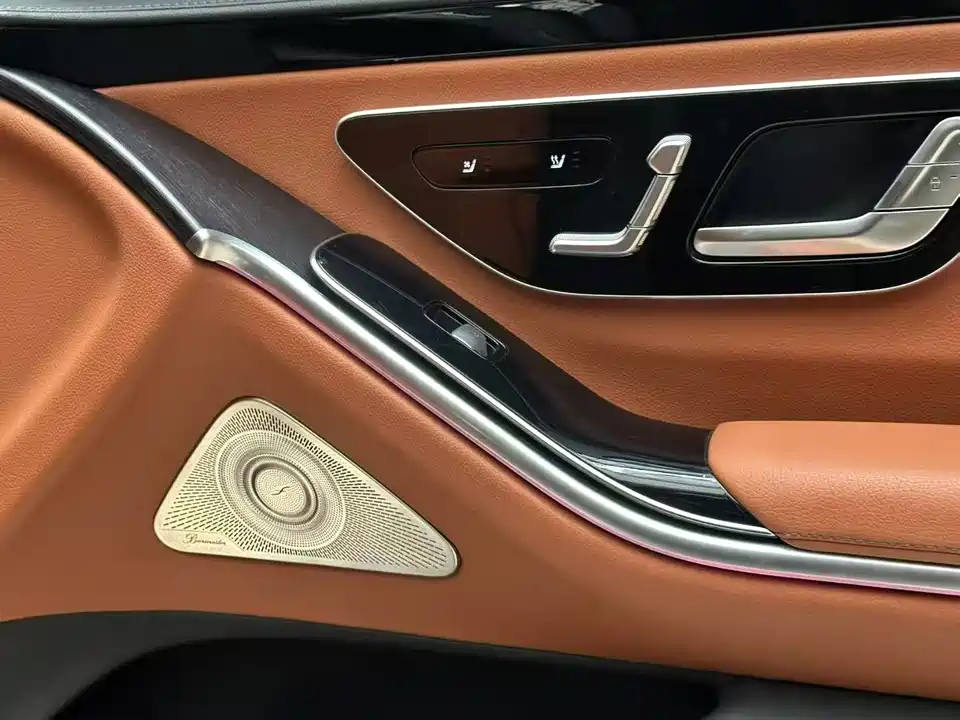 Mercedes-Benz S-class Mercedes-Benz S-class