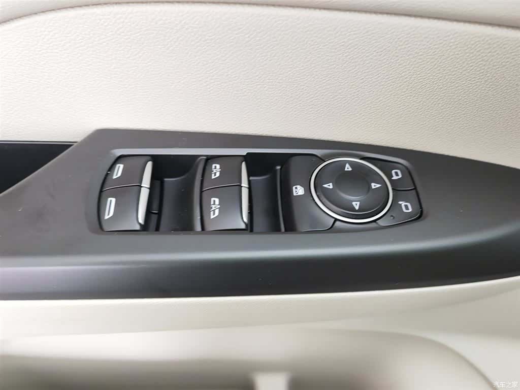 Buick GL8, 2020 9