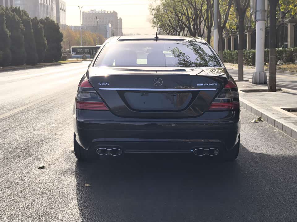 Mercedes-Benz S-class AMG