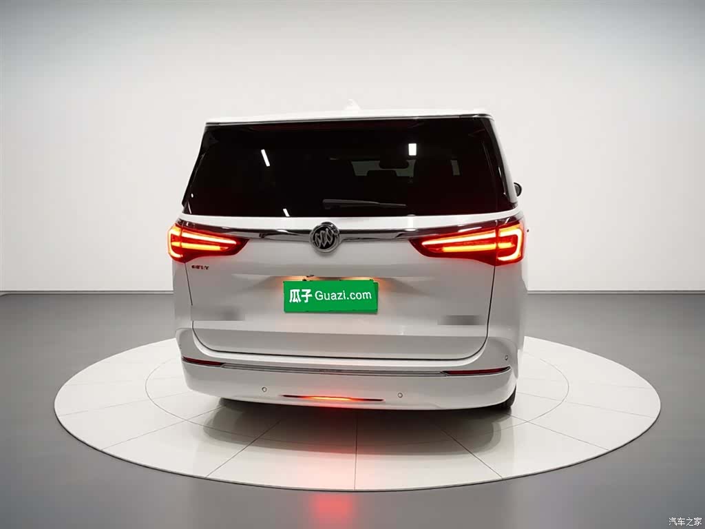 Buick GL8, 2022 6