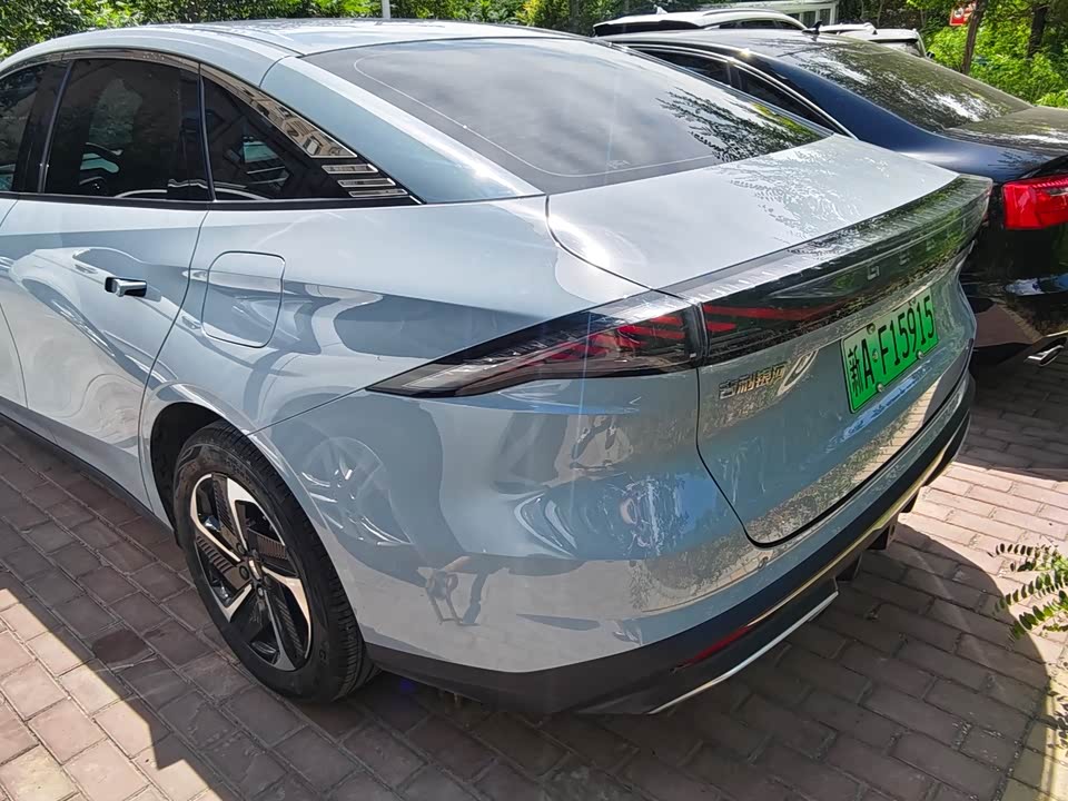 Geely Galaxy Galaxy L6 Geely Galaxy Galaxy L6