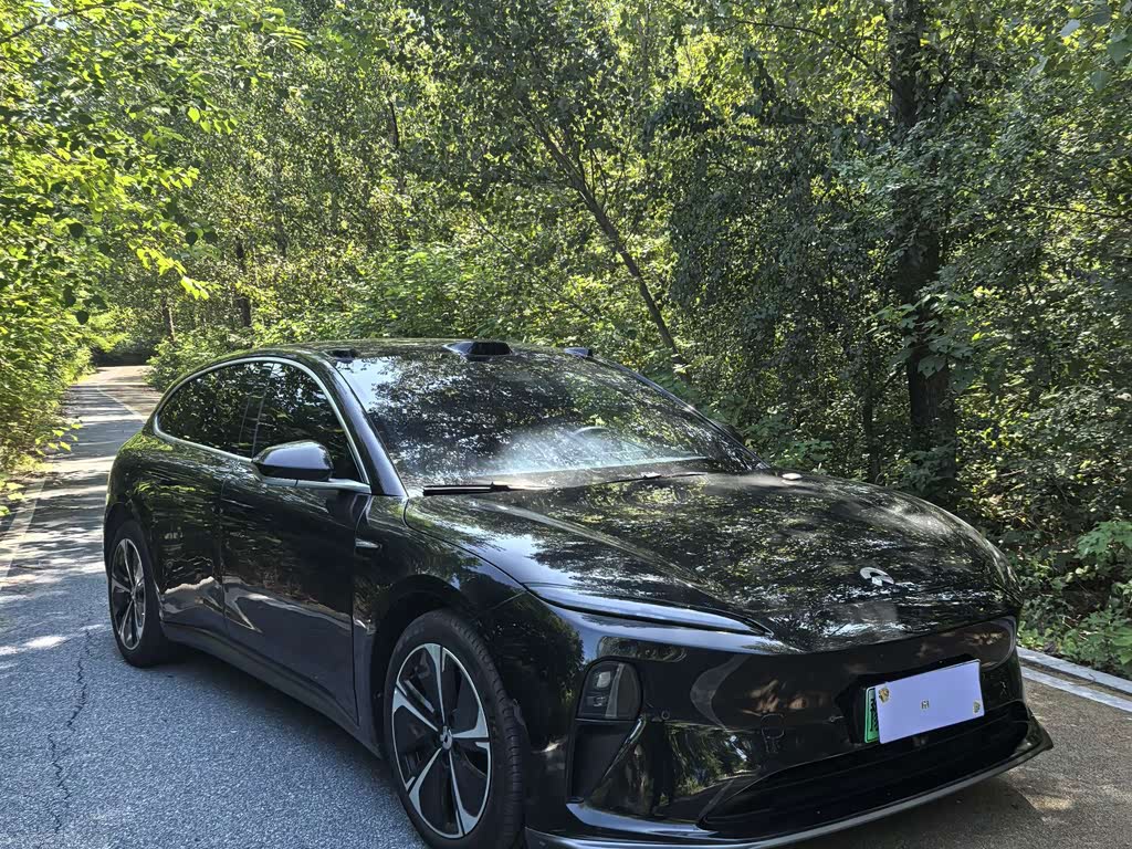 NIO ET5T