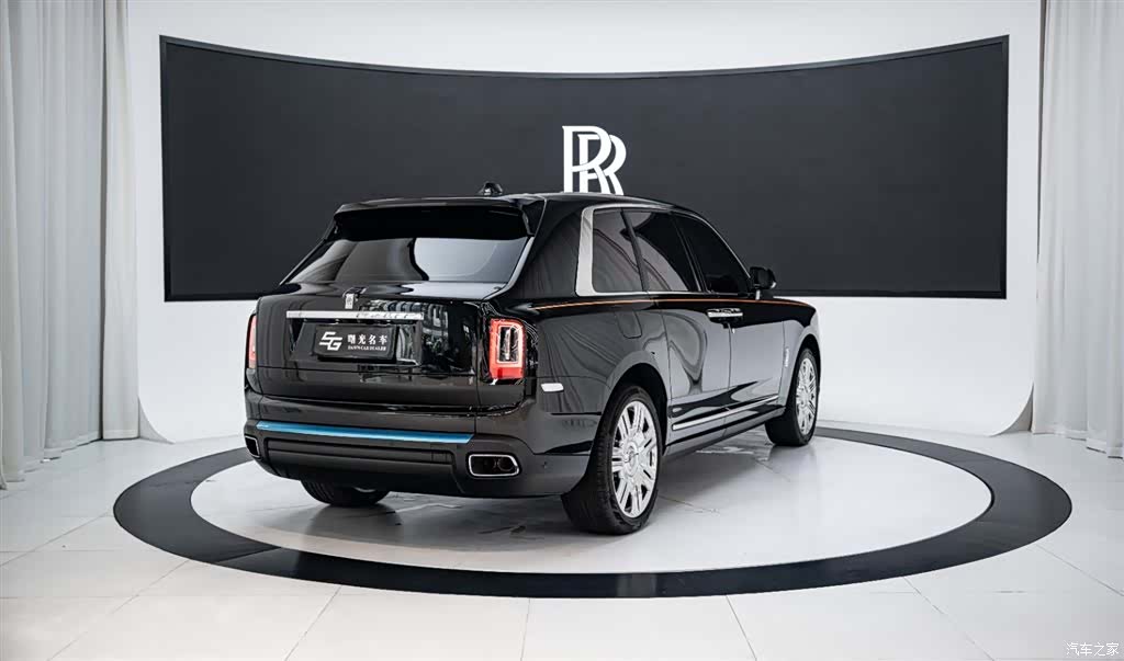 Rolls-Royce Cullinan, 2025 4