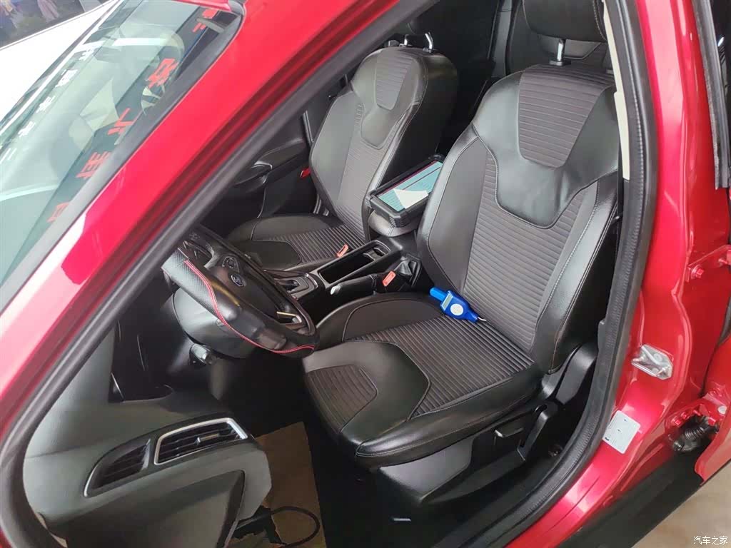 Ford Focus, 2016 15