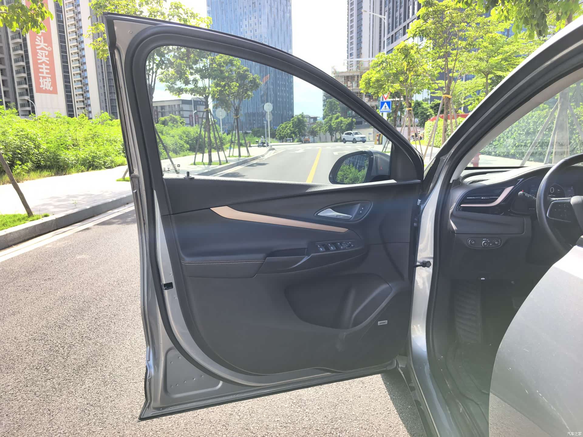 Buick Velite, 2021 10