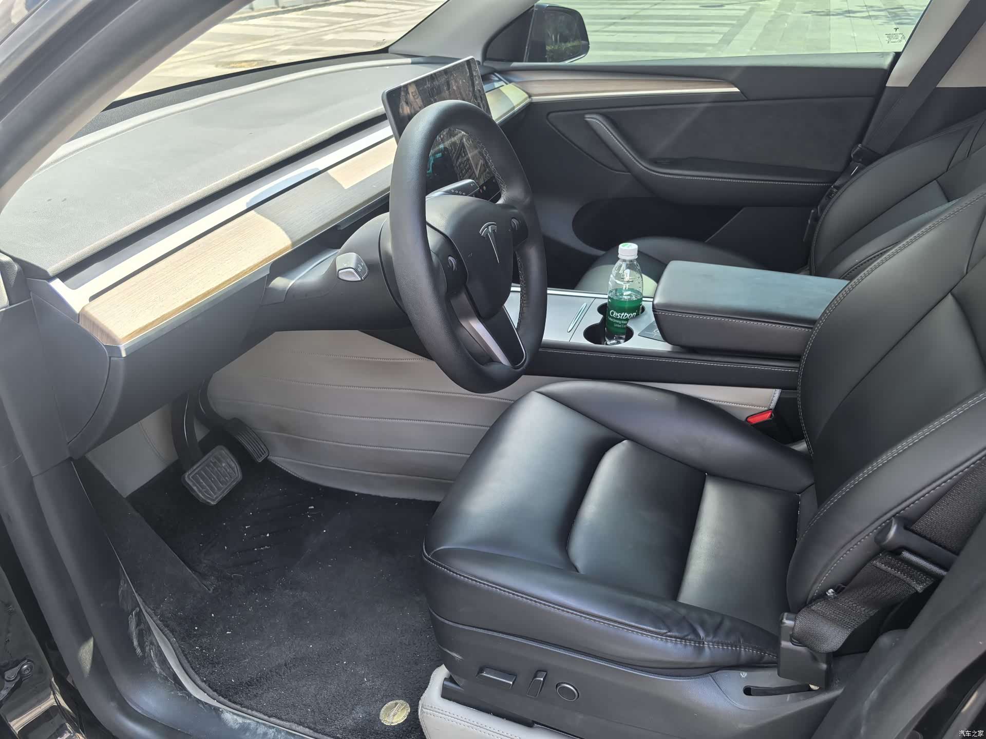 Tesla Model Y, 2021 8