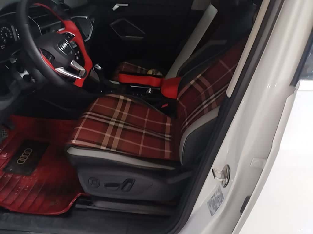 Audi Q3, 2021 15