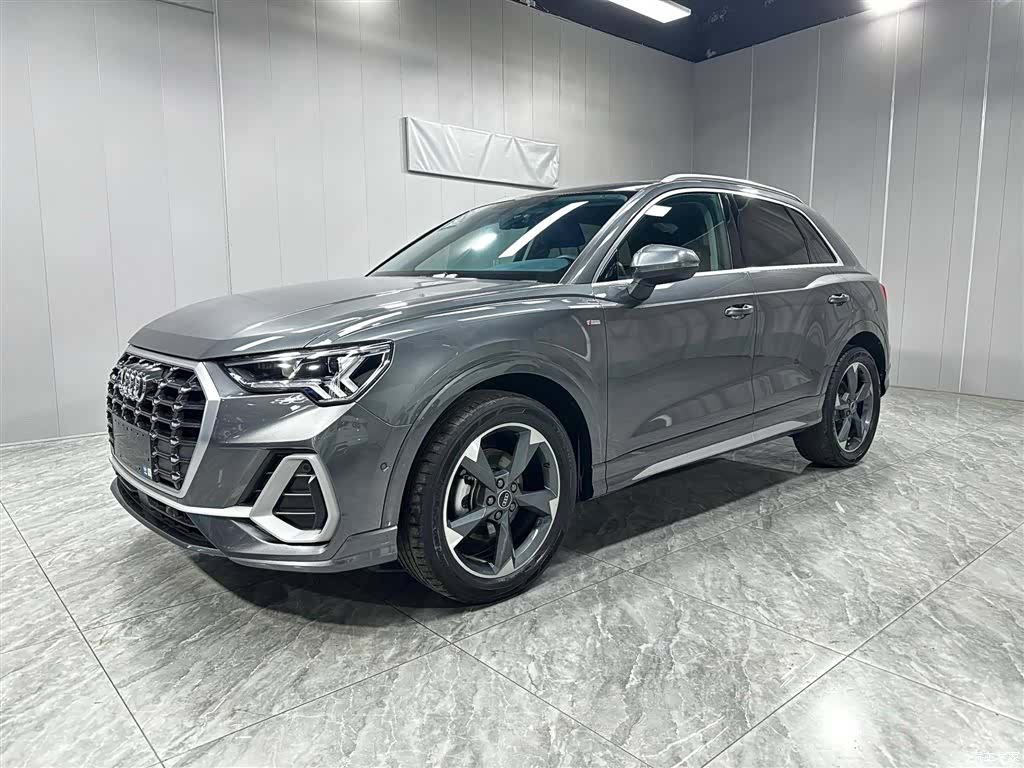 Audi Q3, 2022 7