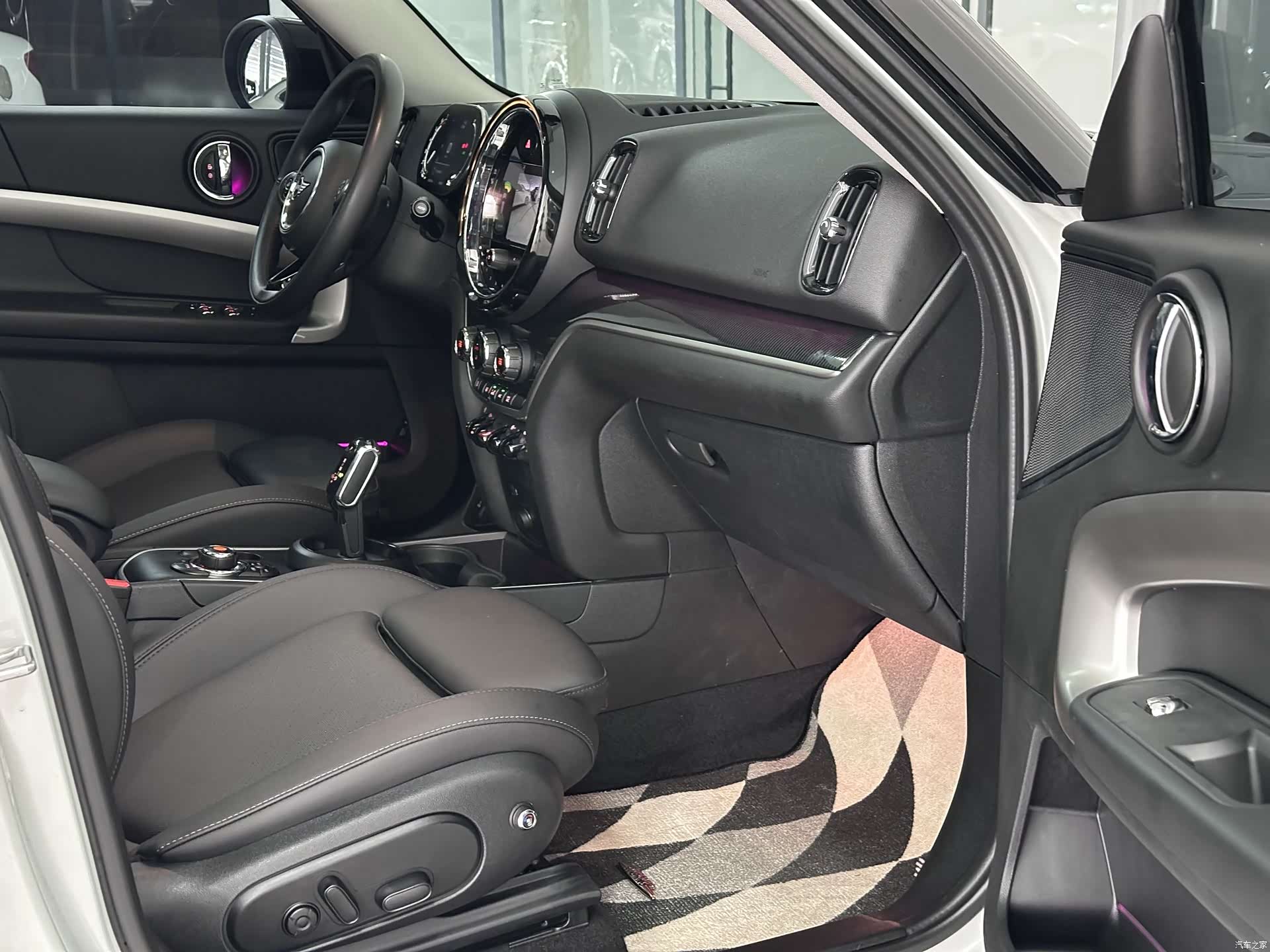 Mini Countryman, 2021 13