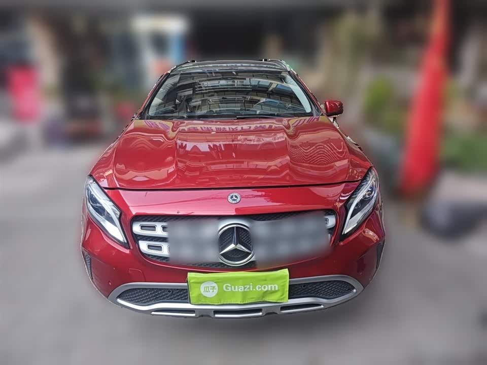 Mercedes-Benz GLA