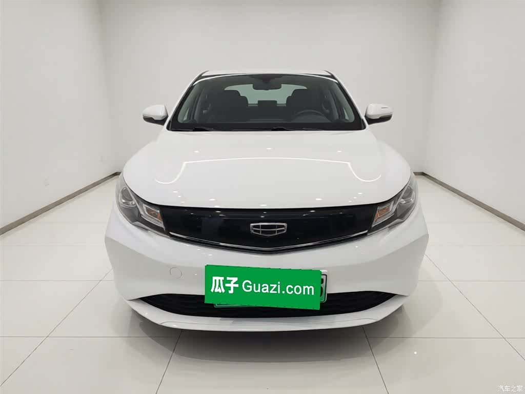 Geely Emgrand, 2021 3