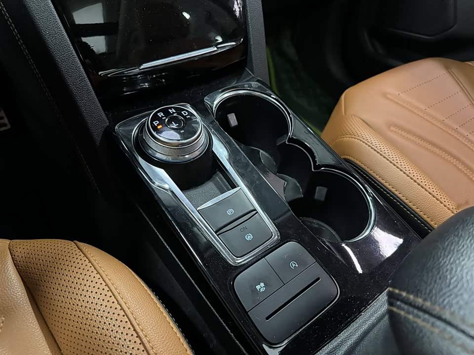 Ford Ruiji Ford Ruiji