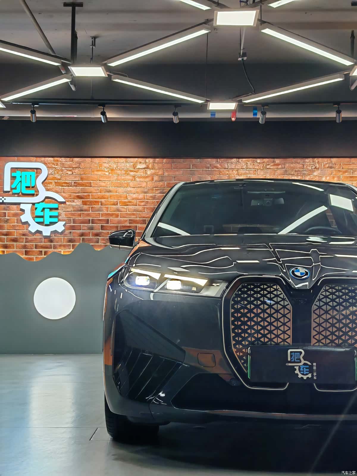 BMW iX, 2023 все фото