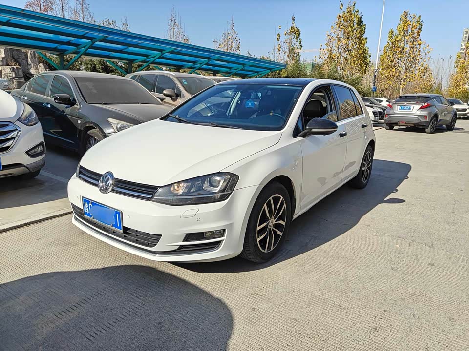 Volkswagen golf