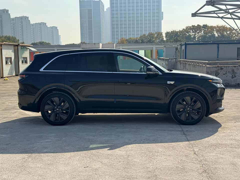 Li Auto Ideal L6