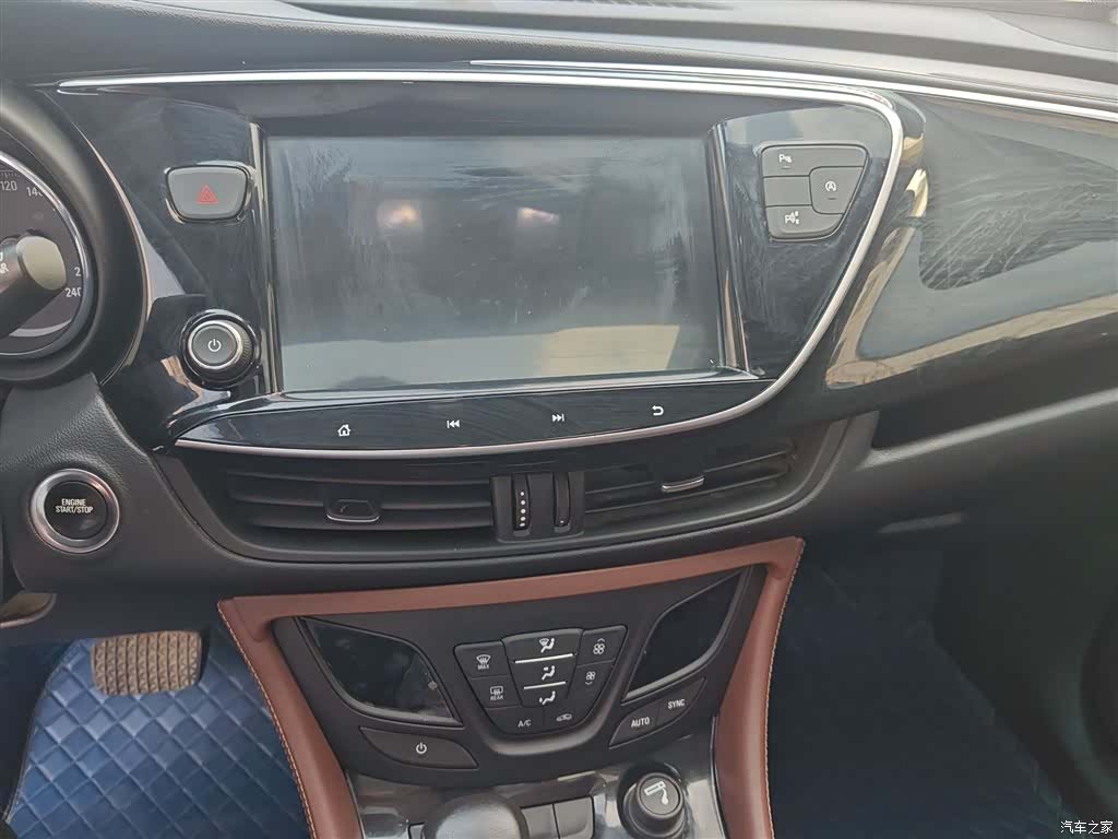 Buick Envision Plus, 2021 13