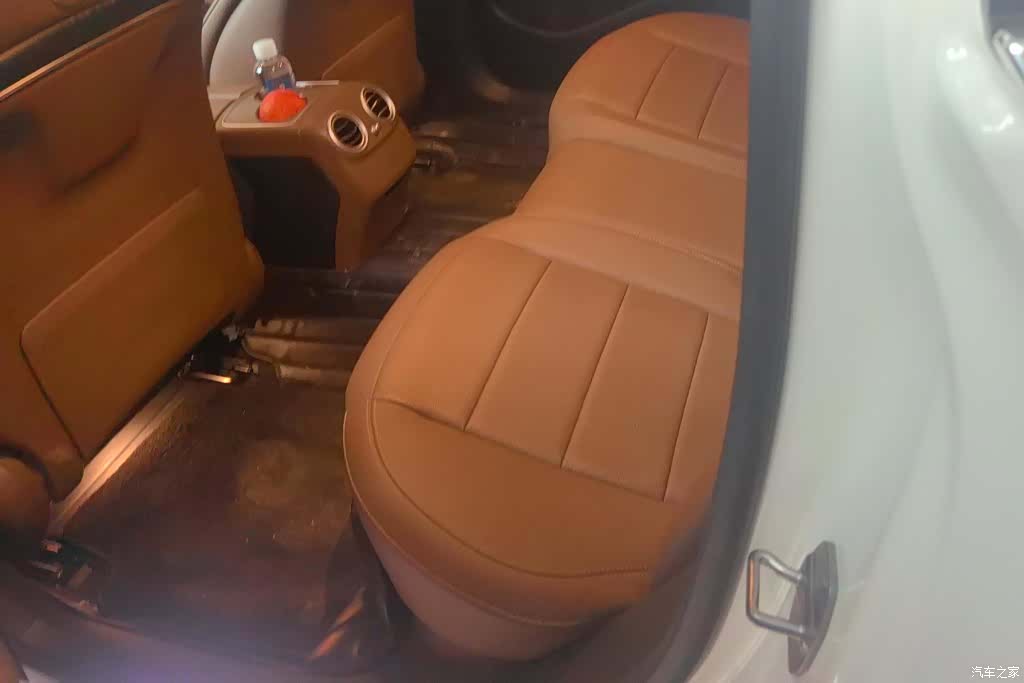 Mercedes-Benz E-Class, 2018 11