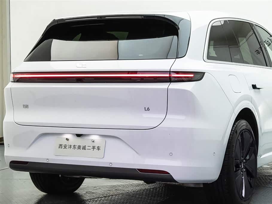 Li Auto Ideal L6