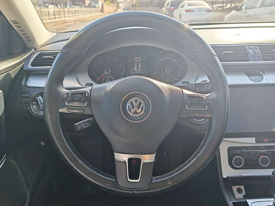 Volkswagen Magotan