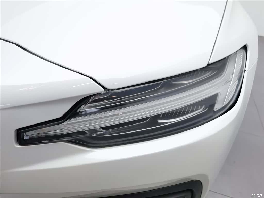 Volvo S60, 2020 7