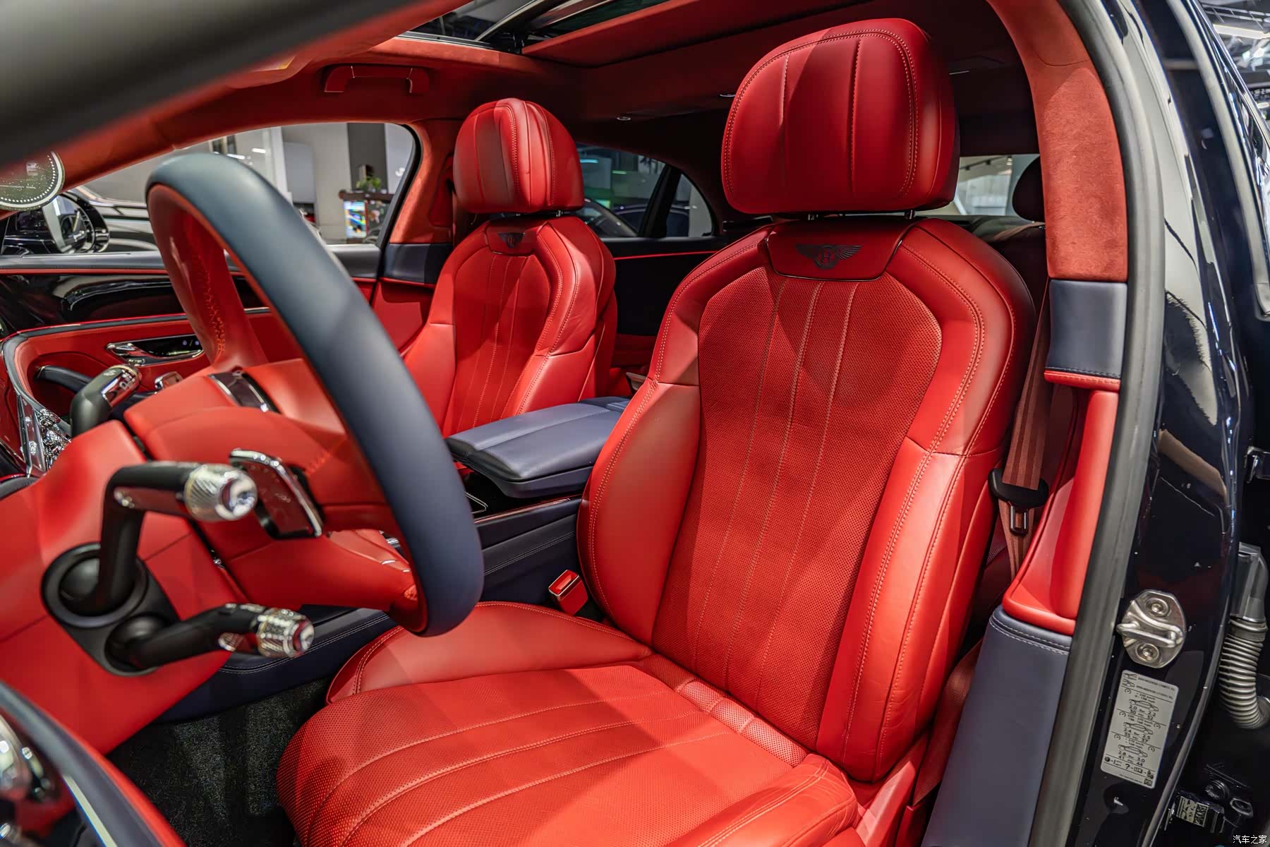 Bentley Flying Spur, 2021 8