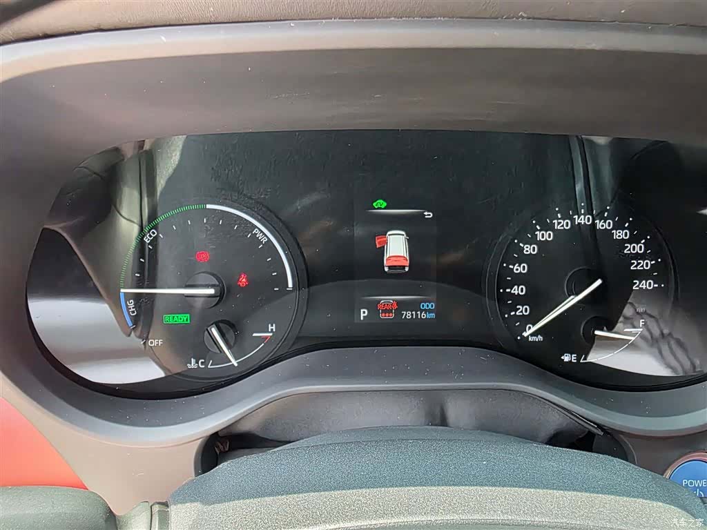 Toyota Sienna, 2022 3