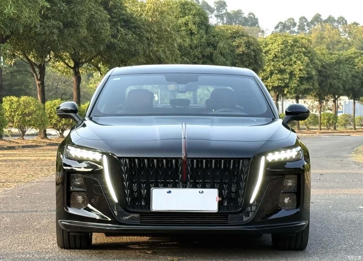 Hongqi H5, 2025 11