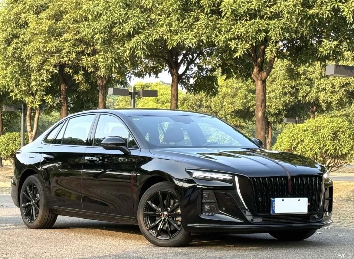 Hongqi H5, 2025 12
