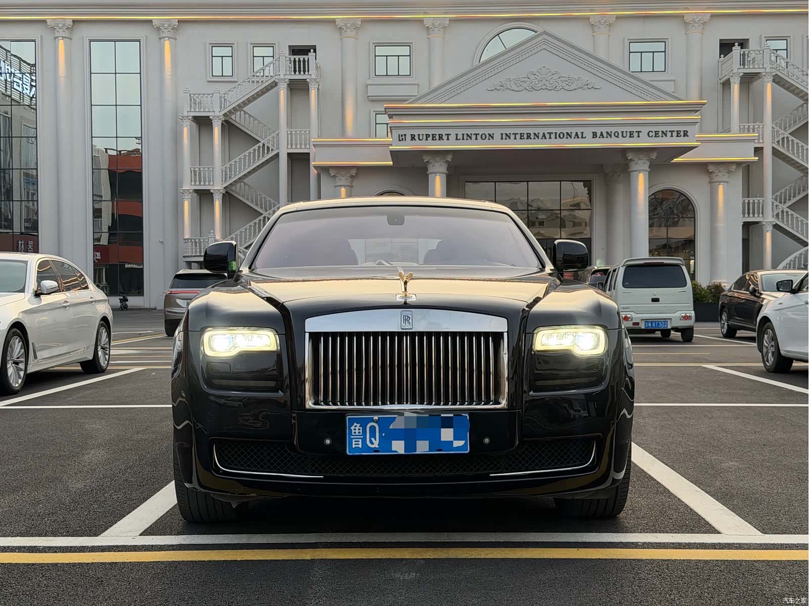 Rolls-Royce Ghost, 2011 3