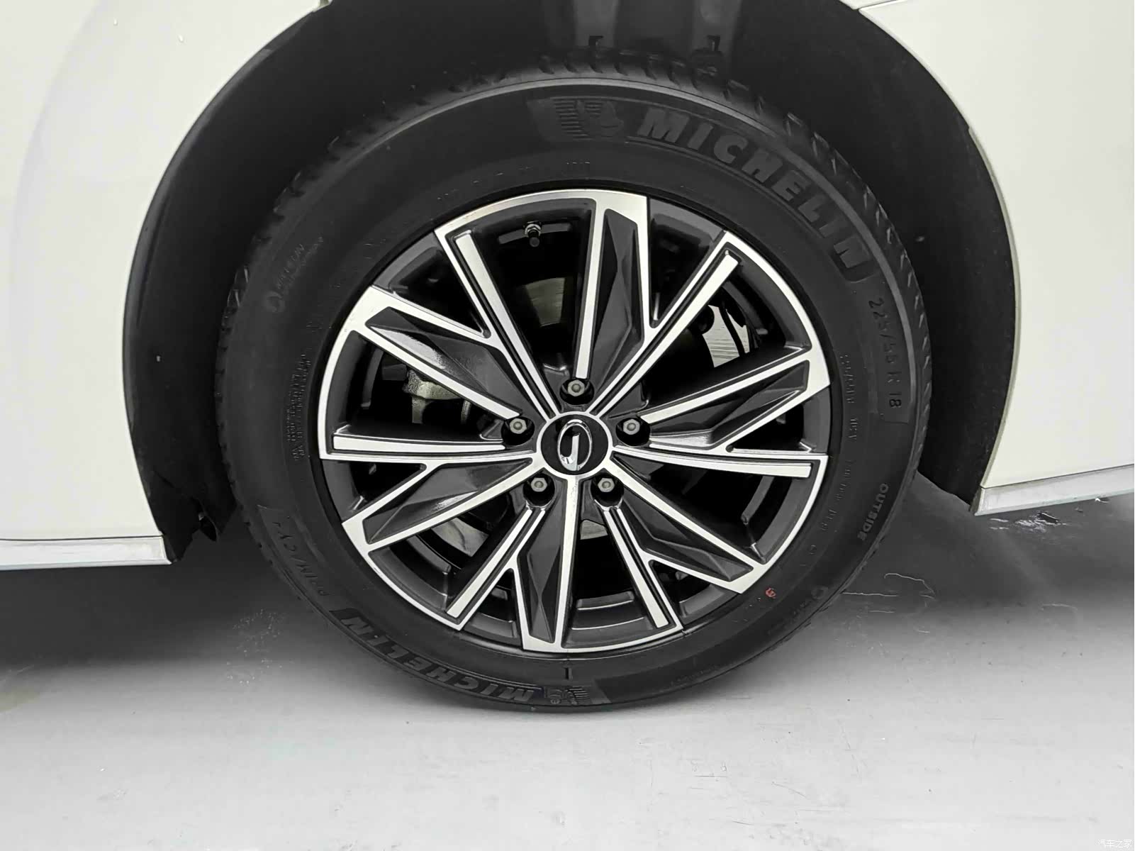 Trumpchi M8, 2023 9
