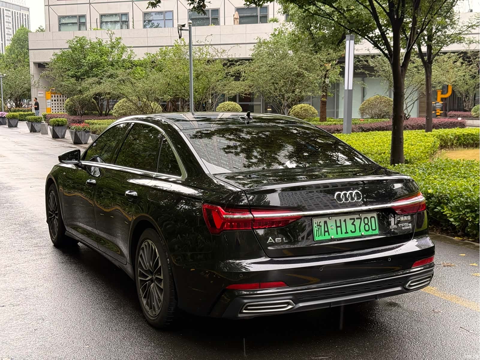 Audi A6L, 2021 3