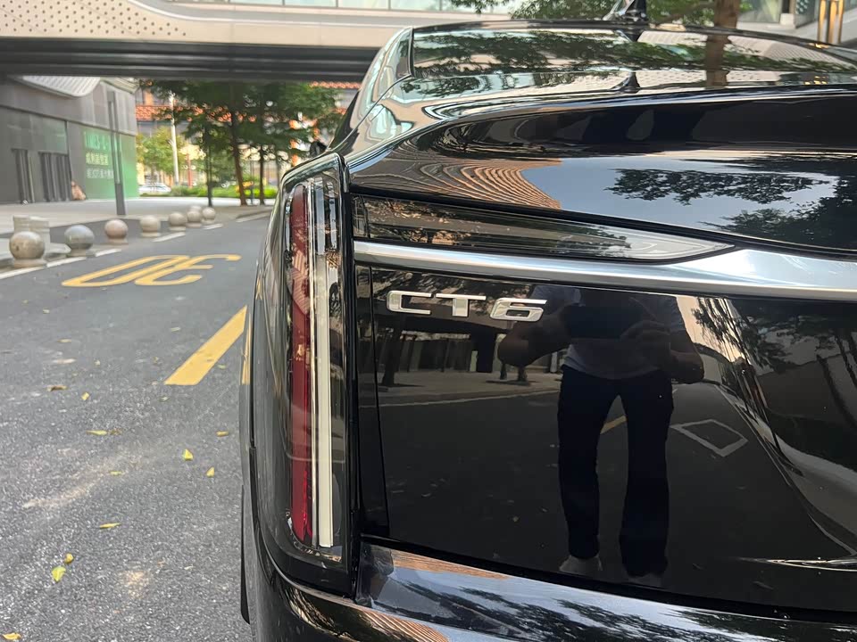 Cadillac CT6