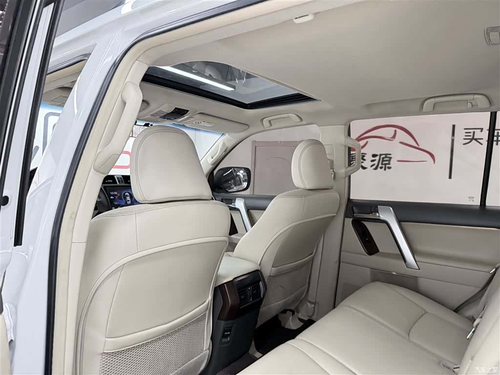Toyota Prado, 2014 10