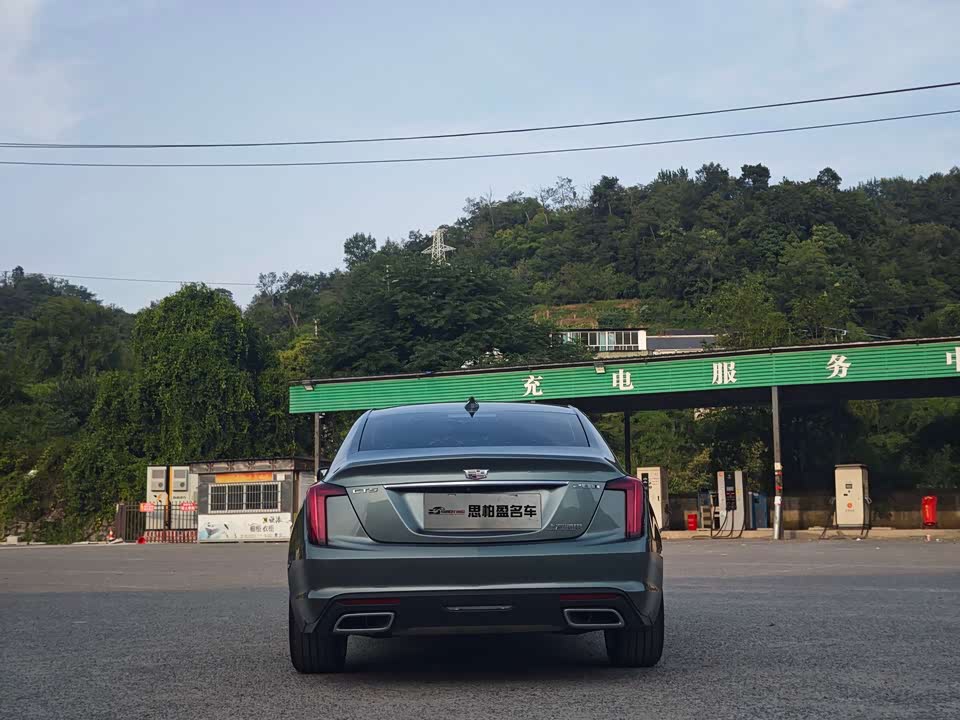 Cadillac CT5