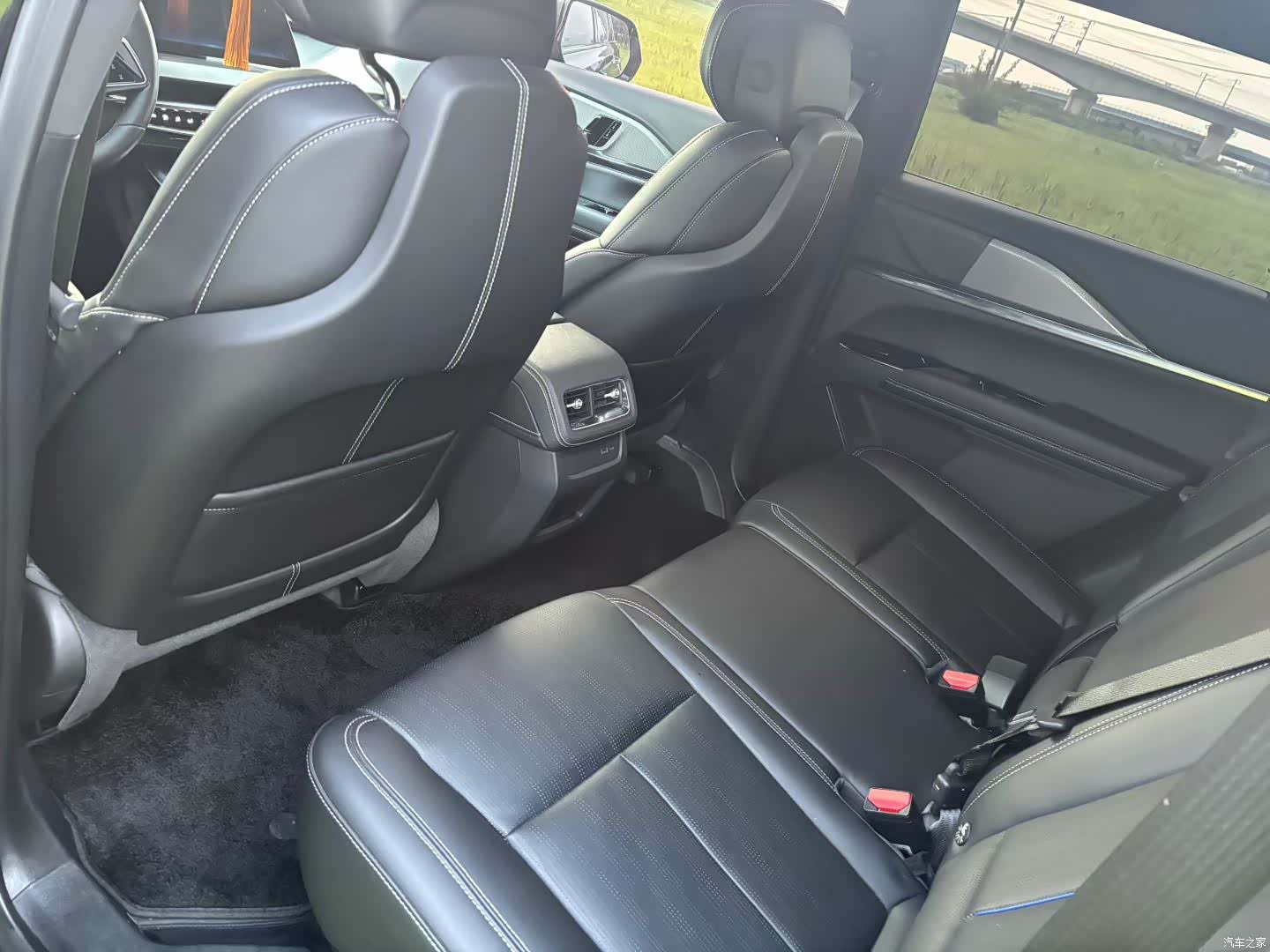 Cadillac XT5, 2024 все фото