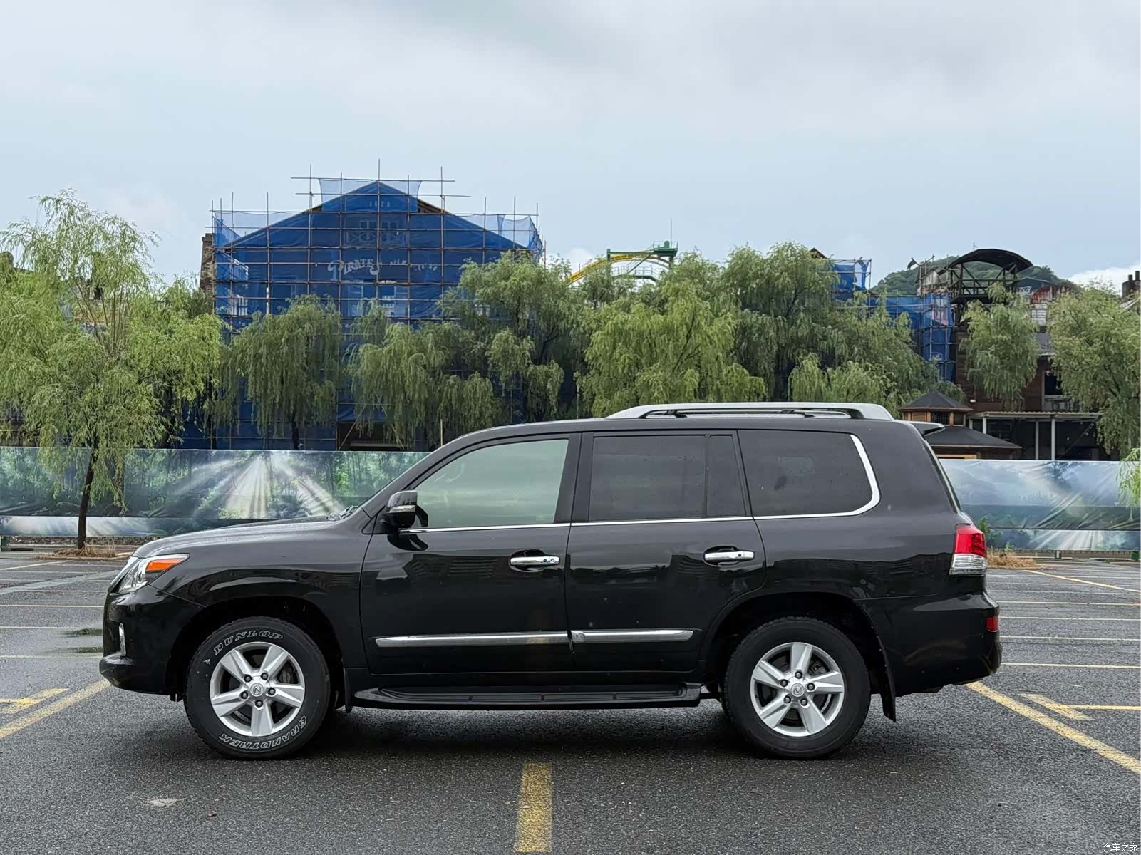 Lexus LX, 2012 6