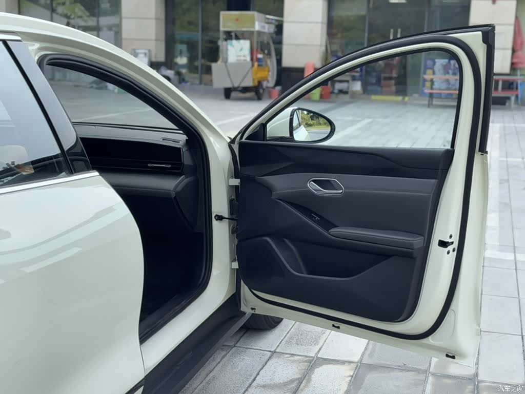 BYD Qin, 2025 19