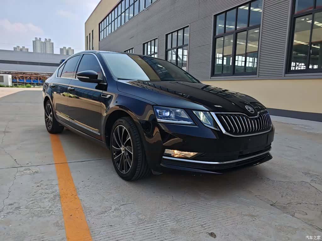 Skoda Octavia, 2018 4