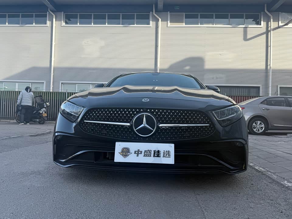 Mercedes-Benz CLS