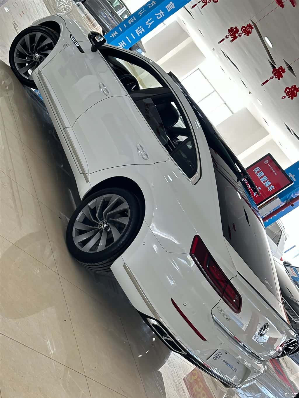 Volkswagen CC, 2025 23