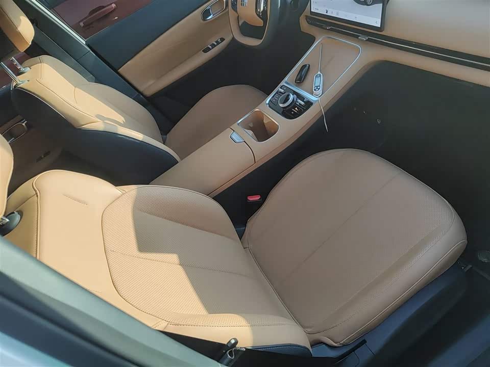 Geely Galaxy Galaxy Starship 7