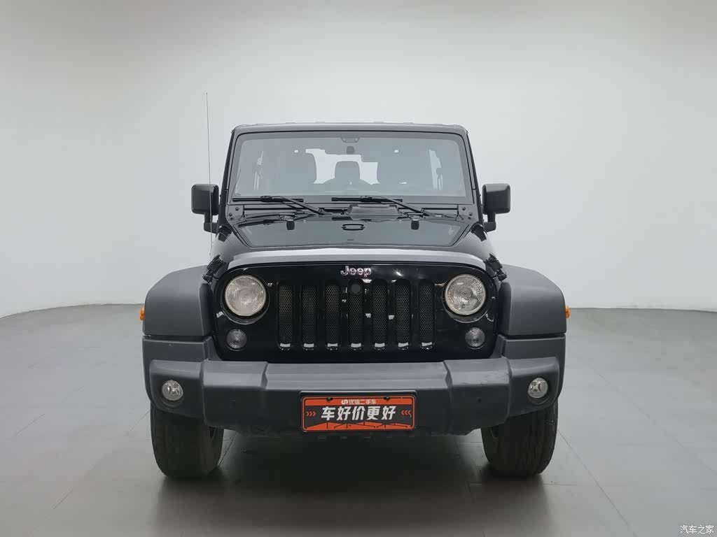 Jeep Wrangler, 2015 3