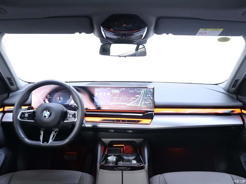BMW 5 Series, 2026 12