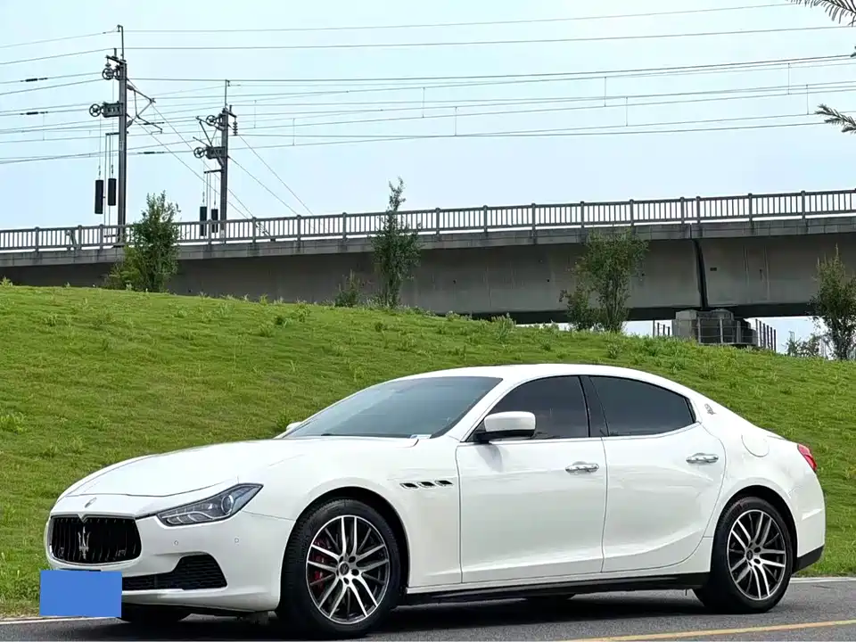 Maserati Ghibli